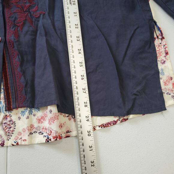 Andree by Unit Shirt Womens 1X Blue Embroidered Floral Button Up Boho Tunic Top - Picture 5 of 8